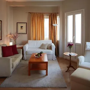 https://cozy-apartment-next-to-taksim-square.istanbul-turkeyhotels.com